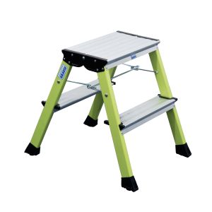 Doppel-Klapptritt mit Roll-Stop-Automatik