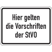 Verkehrsschild "Hier gelten die Vorschriften der StVO"