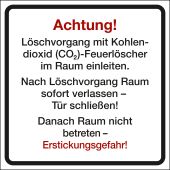 Warnzeichen Textschild "Löschvorgang mit Kohlendioxid (CO2)-Feuerlöscher im Raum einleiten...", Folie (0,1 mm), 200 x 200 x 0,1 mm, DGUV Information 205-023