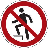Verbotsschild "Aufsteigen verboten" [P019], ISO 7010